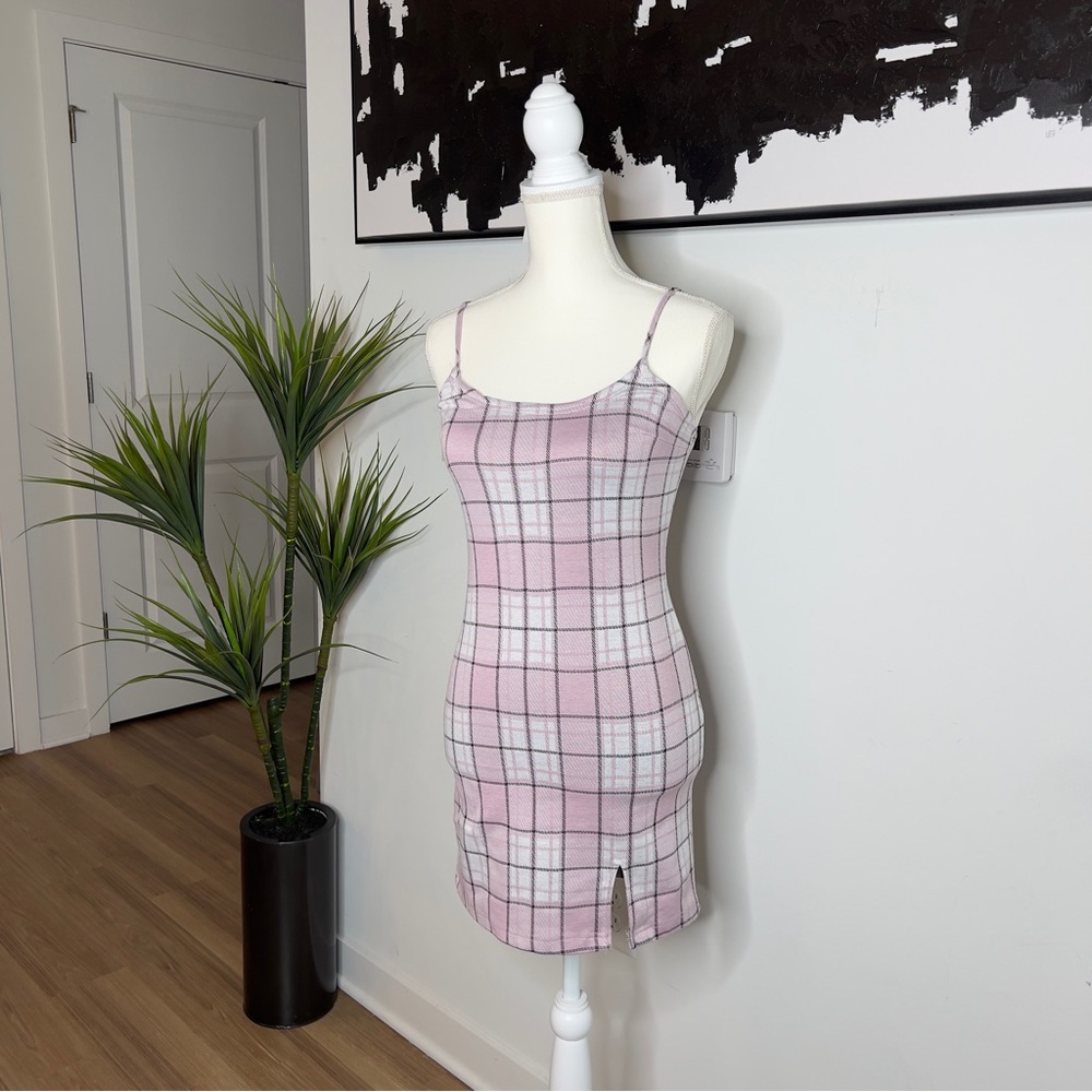 Plaid Mini Dress w/Slit